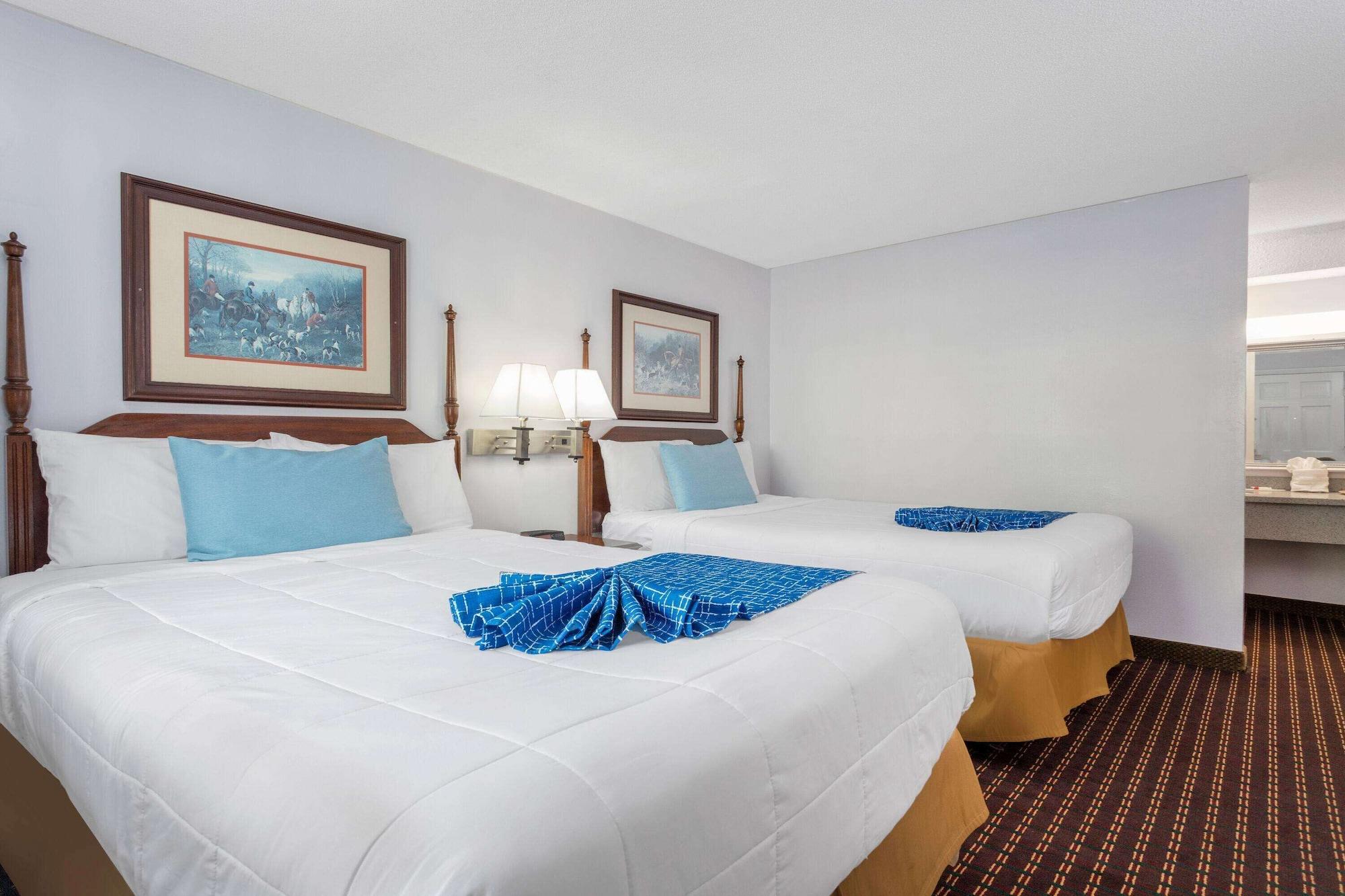 Travelodge By Wyndham Cape Cod Area West Dennis Екстер'єр фото