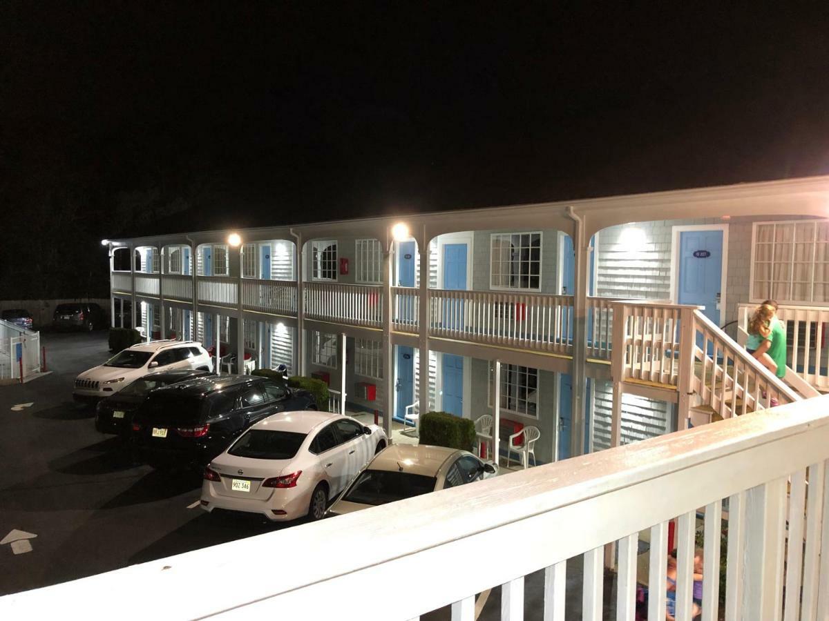 Travelodge By Wyndham Cape Cod Area West Dennis Екстер'єр фото