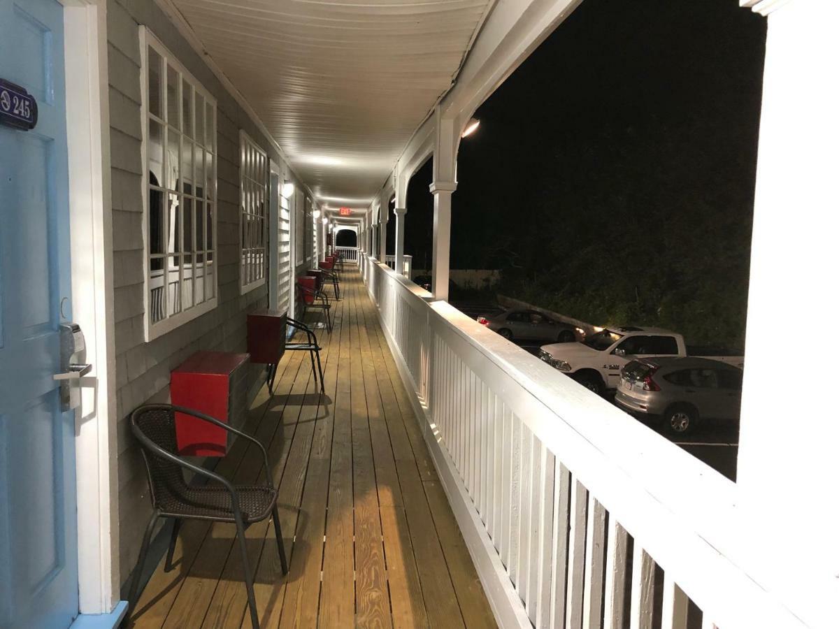 Travelodge By Wyndham Cape Cod Area West Dennis Екстер'єр фото