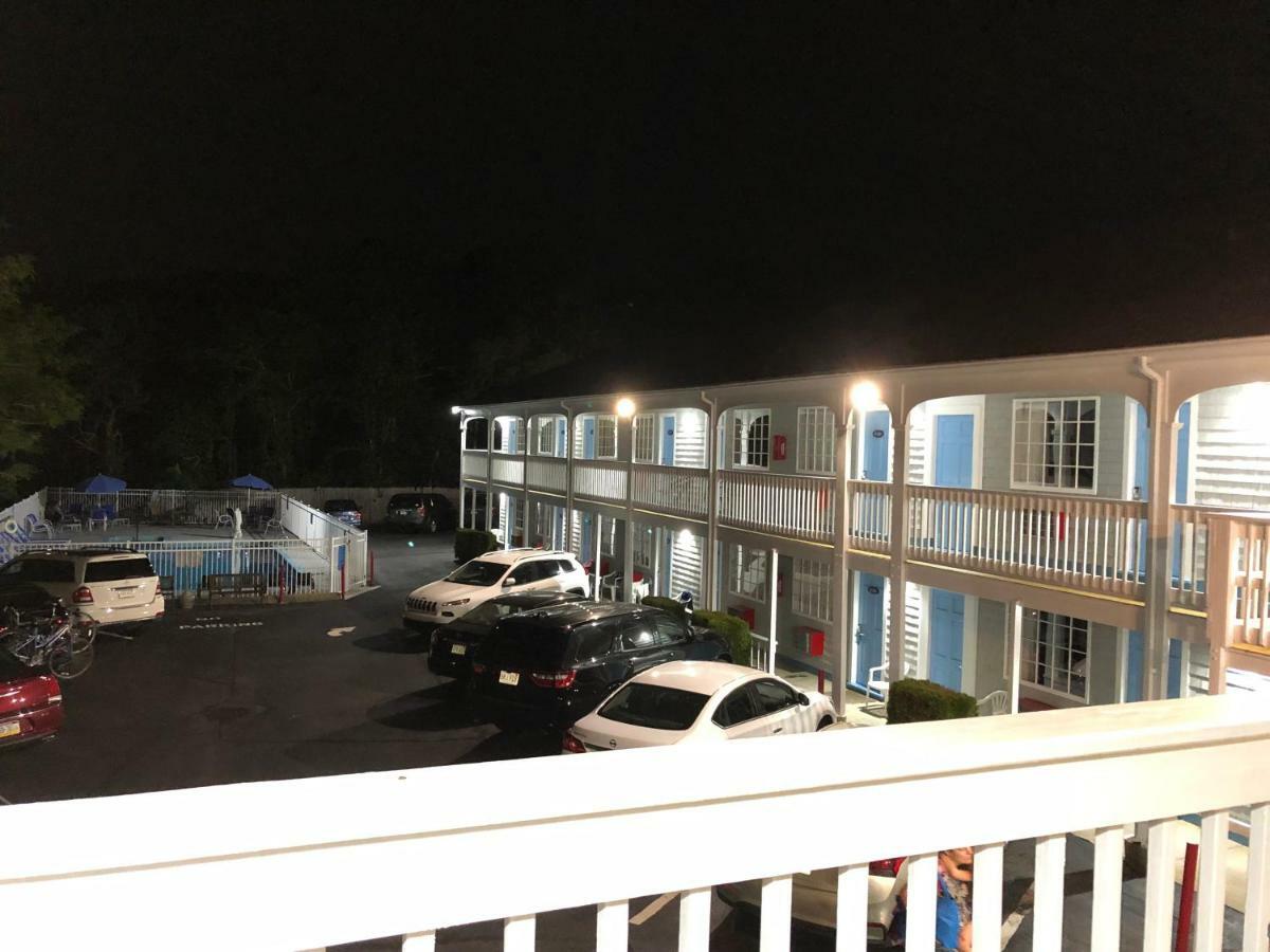 Travelodge By Wyndham Cape Cod Area West Dennis Екстер'єр фото